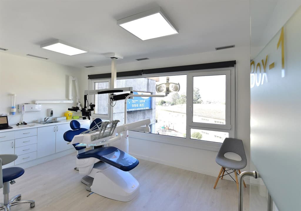 Endodoncias con microscopio
